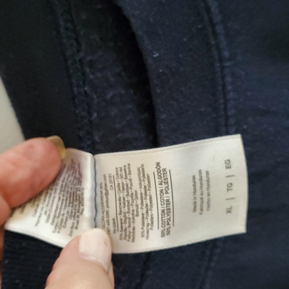 Sweatshirt Property of Las Vegas - Picture 2 of 7